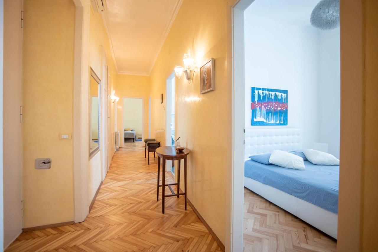 Art & History - New - Modern Classic Apartment Trieste Eksteriør bilde
