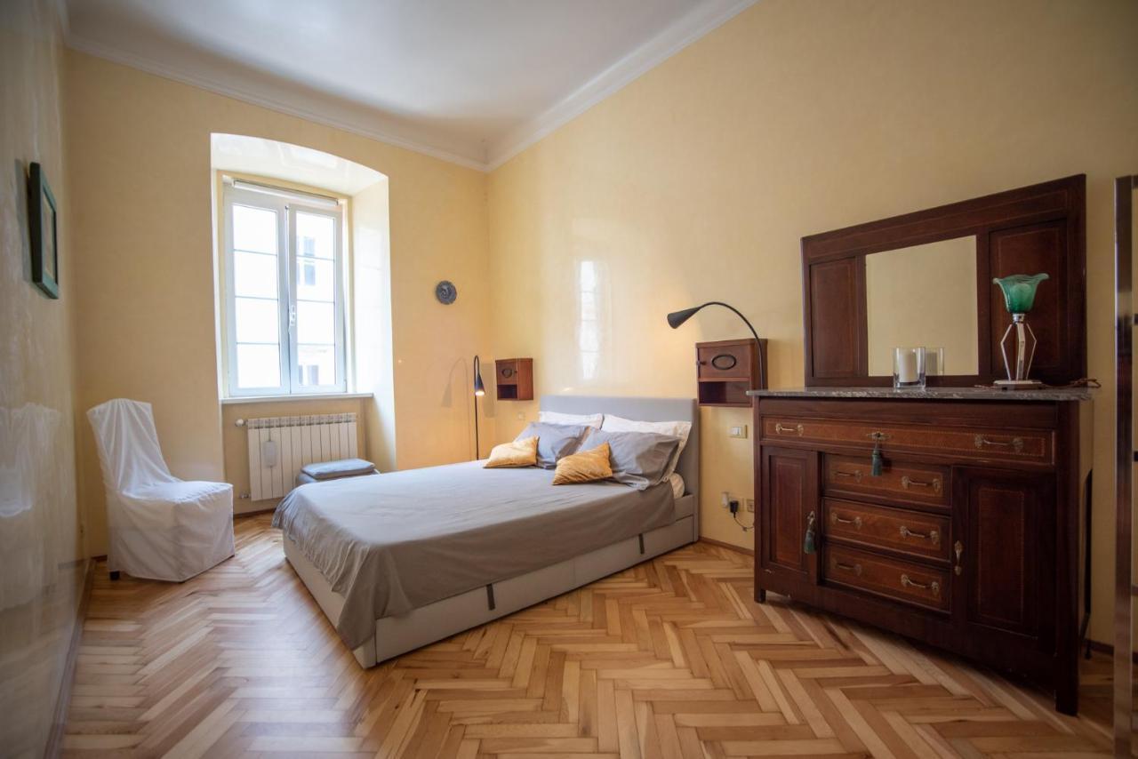 Art & History - New - Modern Classic Apartment Trieste Eksteriør bilde