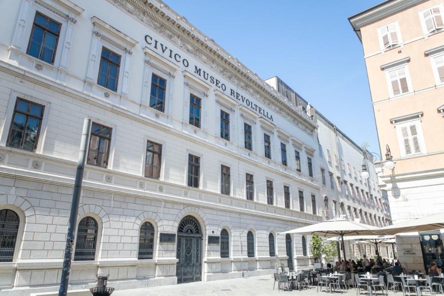Art & History - New - Modern Classic Apartment Trieste Eksteriør bilde